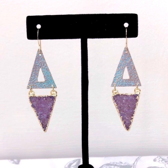 𝅺DRUZY Stone and Gold Plated earrings - Picture 1 of 2